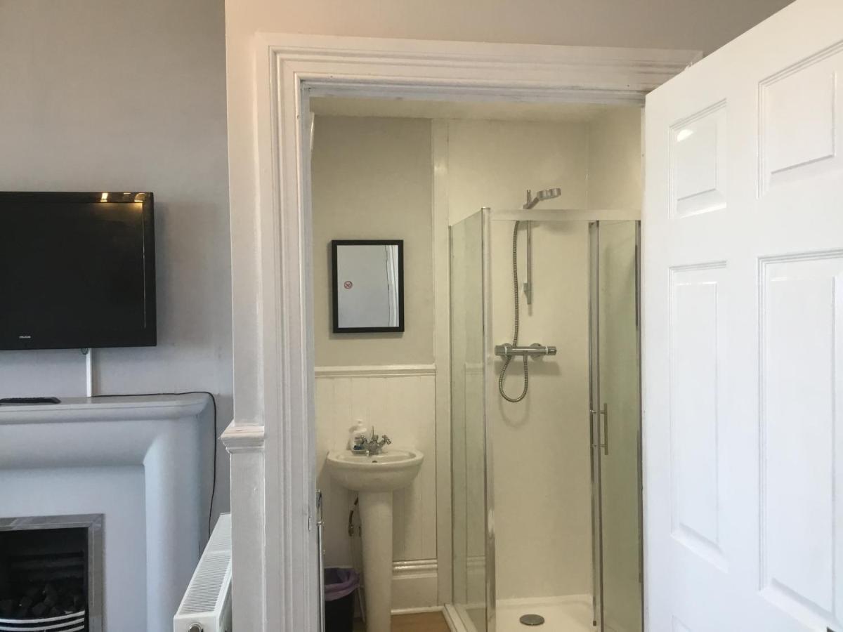 Cara Guesthouse Whitley Bay Kültér fotó