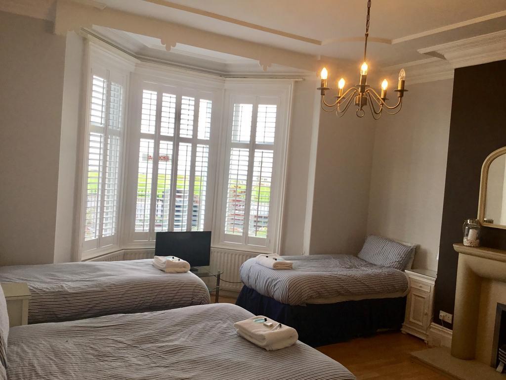 Cara Guesthouse Whitley Bay Kültér fotó