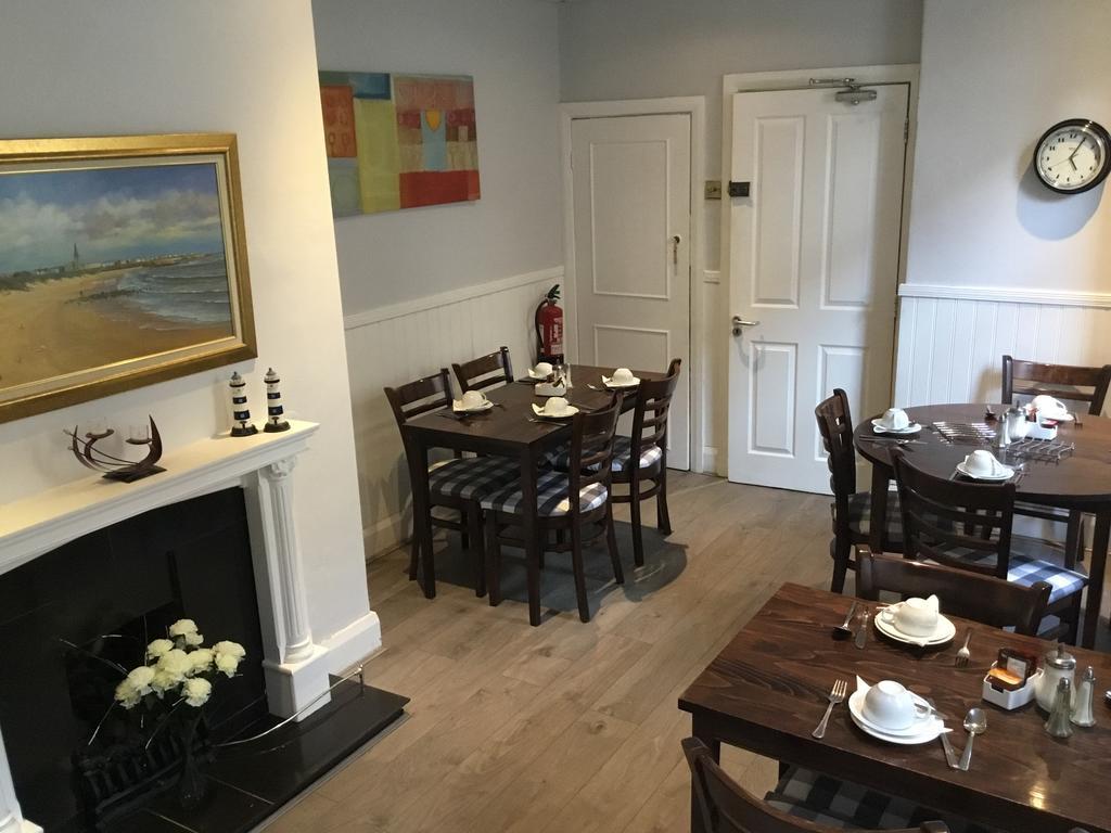 Cara Guesthouse Whitley Bay Kültér fotó