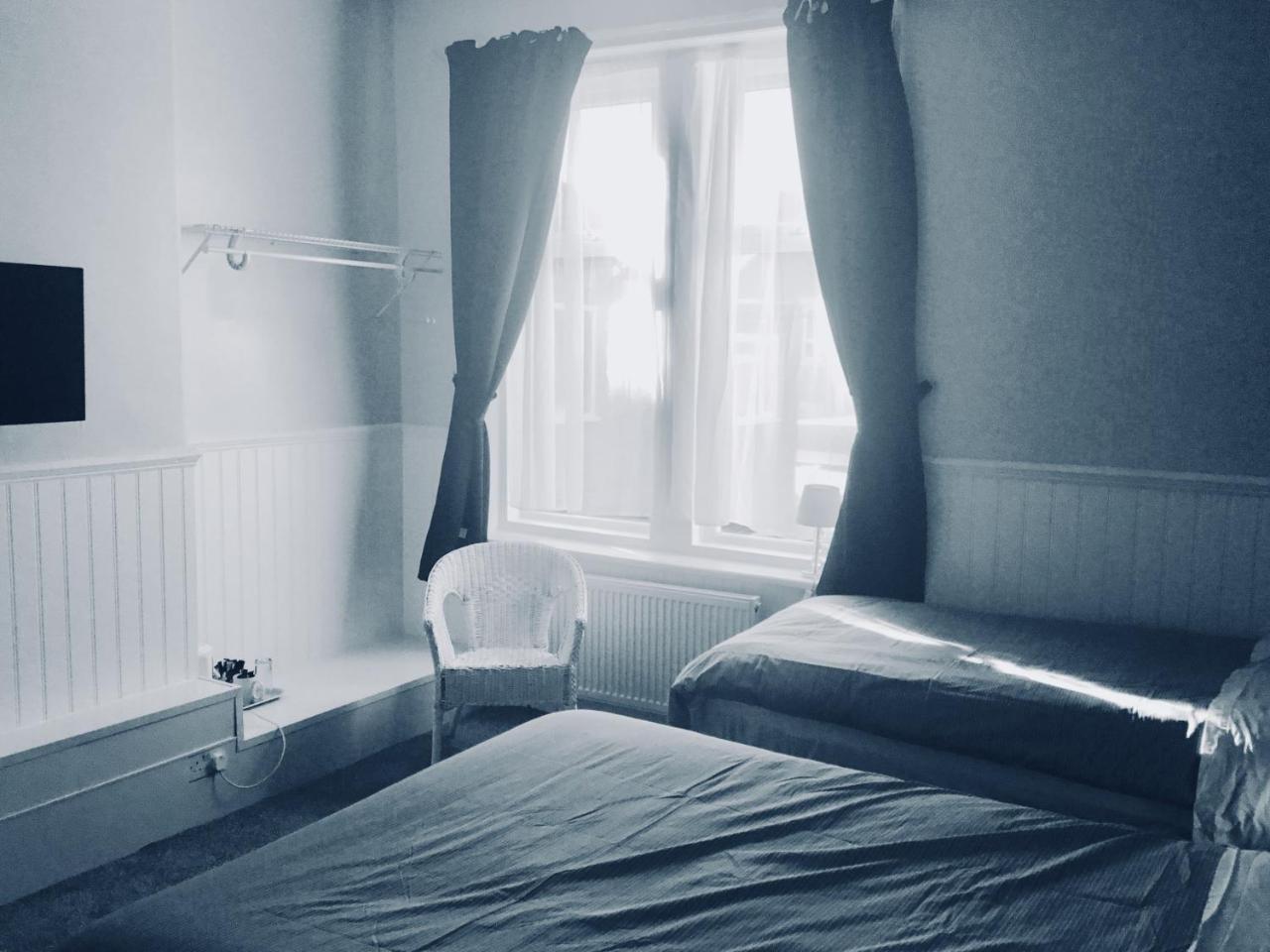 Cara Guesthouse Whitley Bay Kültér fotó